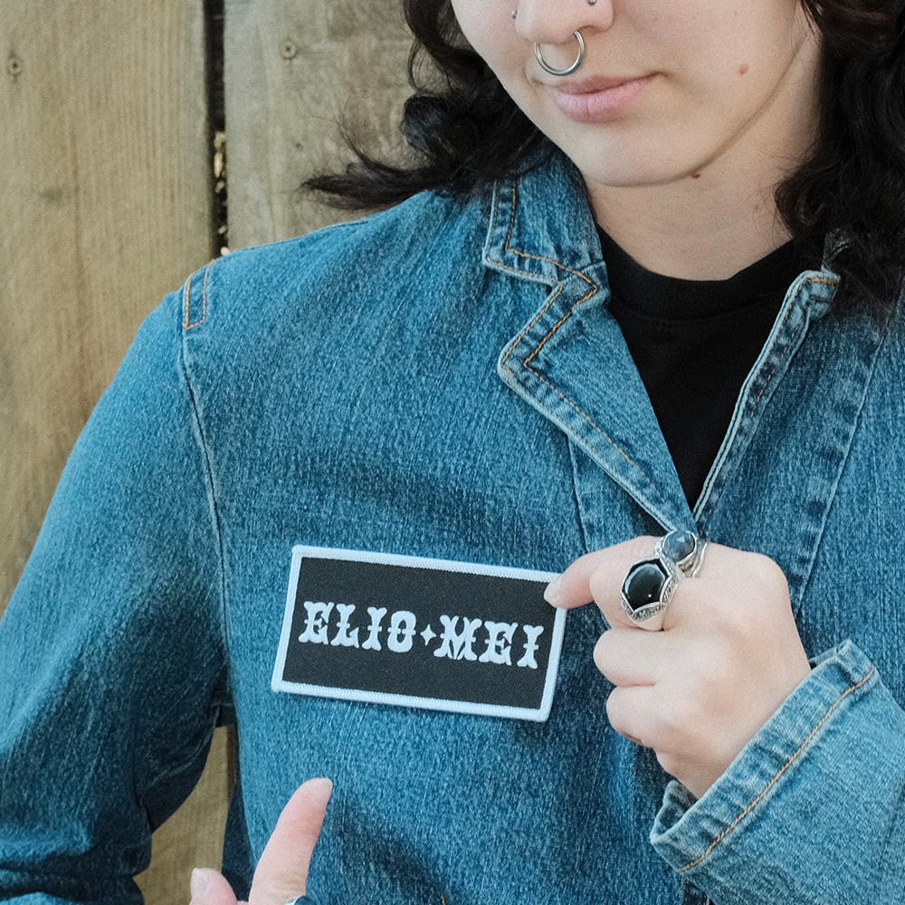 Elio Mei Black Patch Lifestyle 3